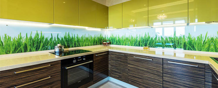 two-tone-glossy-green-kitchen